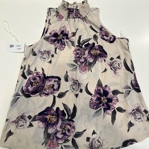 NWT Peach Love Mock Neck Floral Tank Top